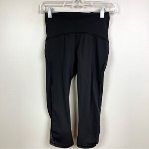 LULULEMON Mesh Side Leggings size 4 yoga running cropped